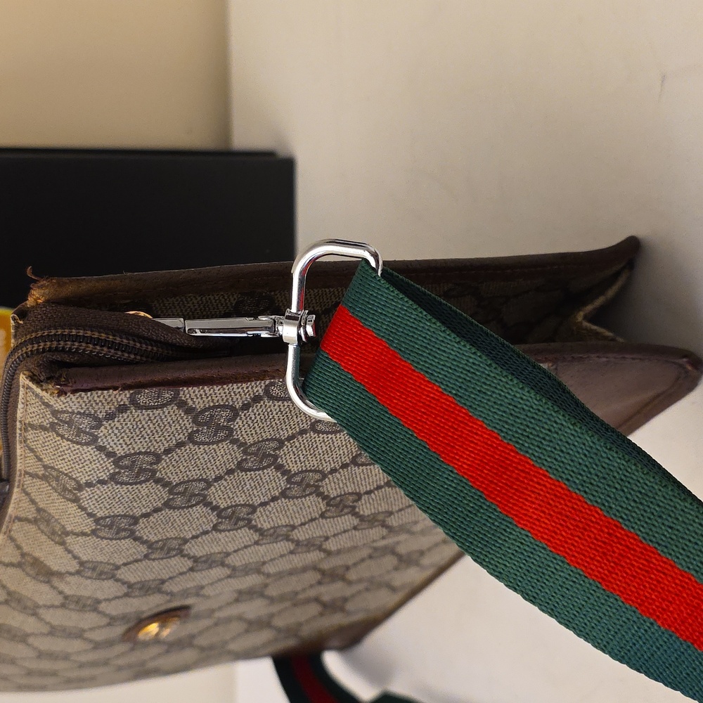 Gucci GG Supreme Zip Bag Clutch Pouch Crossbody Strap Vintage - Picture 8 of 16